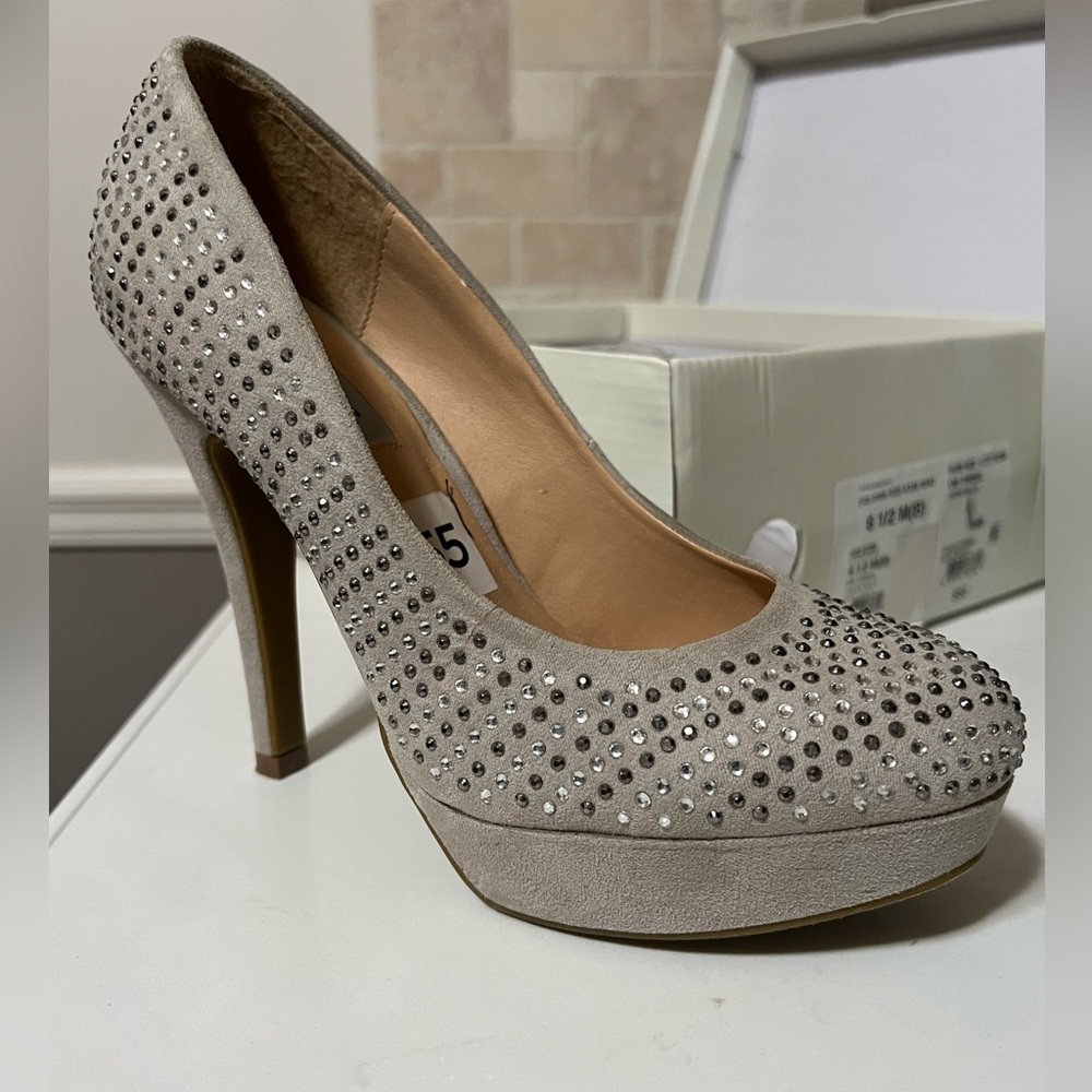 Olsenboye TINSEL taupe multi platform heels. Size 6.5. Worn once. In box